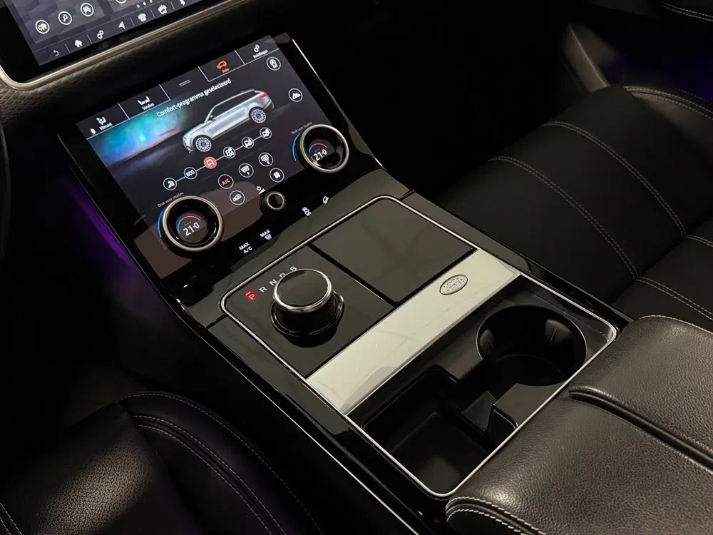 Land Rover Range Rover Velar 2.0 P250 Turbo AWD HSE uit 2020, foto 13