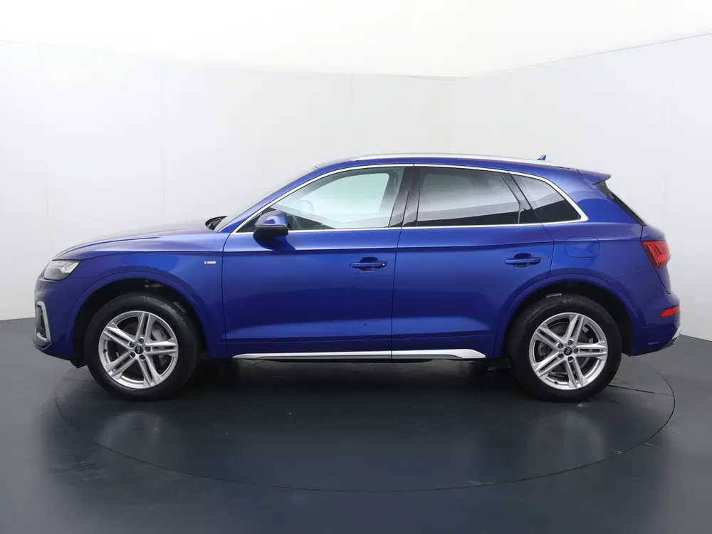 Audi Q5 50 TFSI e Advanced edition uit 2023, foto 3