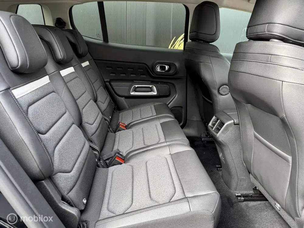 Citroën C5 Aircross Citroen C5 Aircross 1.6 Plug-in Hybrid 225 uit 2025, foto 11