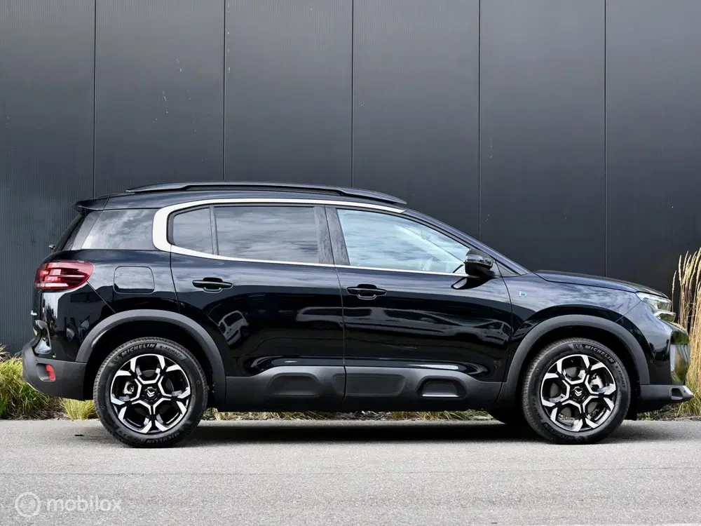 Citroën C5 Aircross Citroen C5 Aircross 1.6 Plug-in Hybrid 225 uit 2025, foto 5