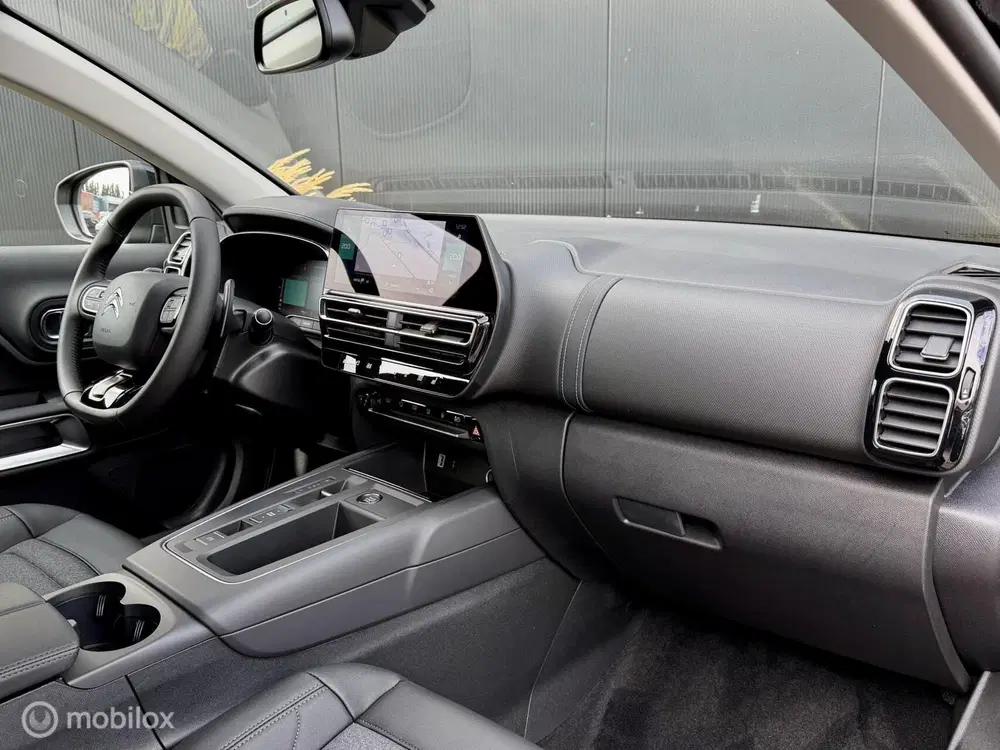 Citroën C5 Aircross Citroen C5 Aircross 1.6 Plug-in Hybrid 225 uit 2025, foto 8