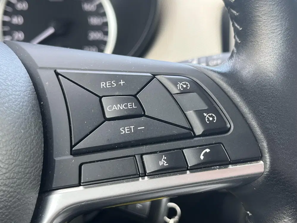 Nissan Micra 1.0 IG-T N-Connecta uit 2020, foto 11