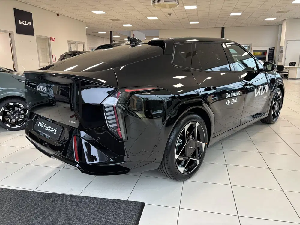 Kia EV4 GT-PlusLine 81.4 kWh 17 % bijtelling uit 2025, foto 4