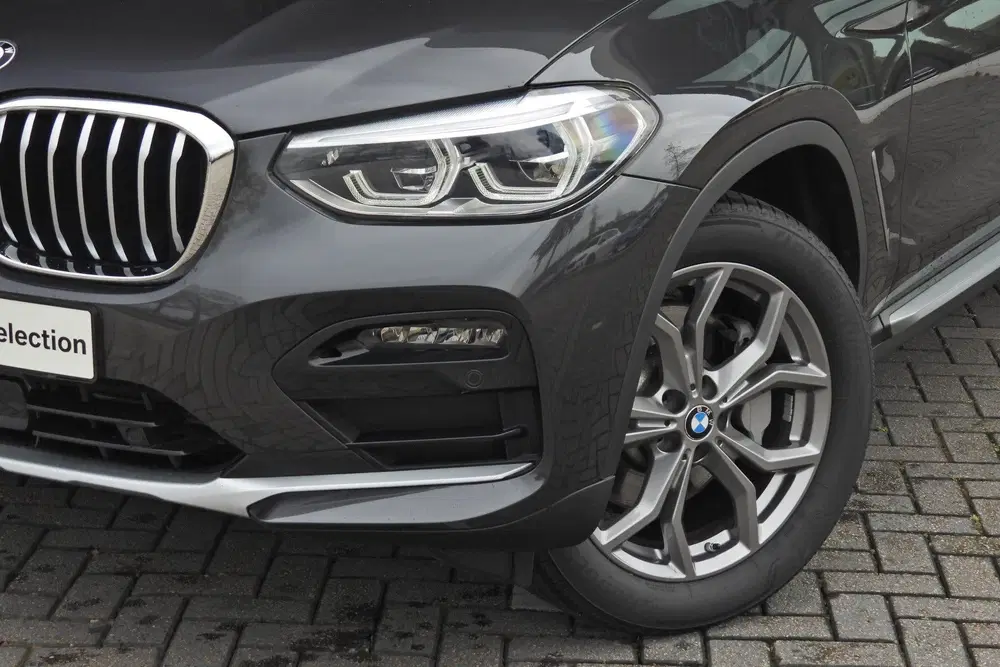 BMW X4 xDrive30i xLine Automaat uit 2020, foto 8
