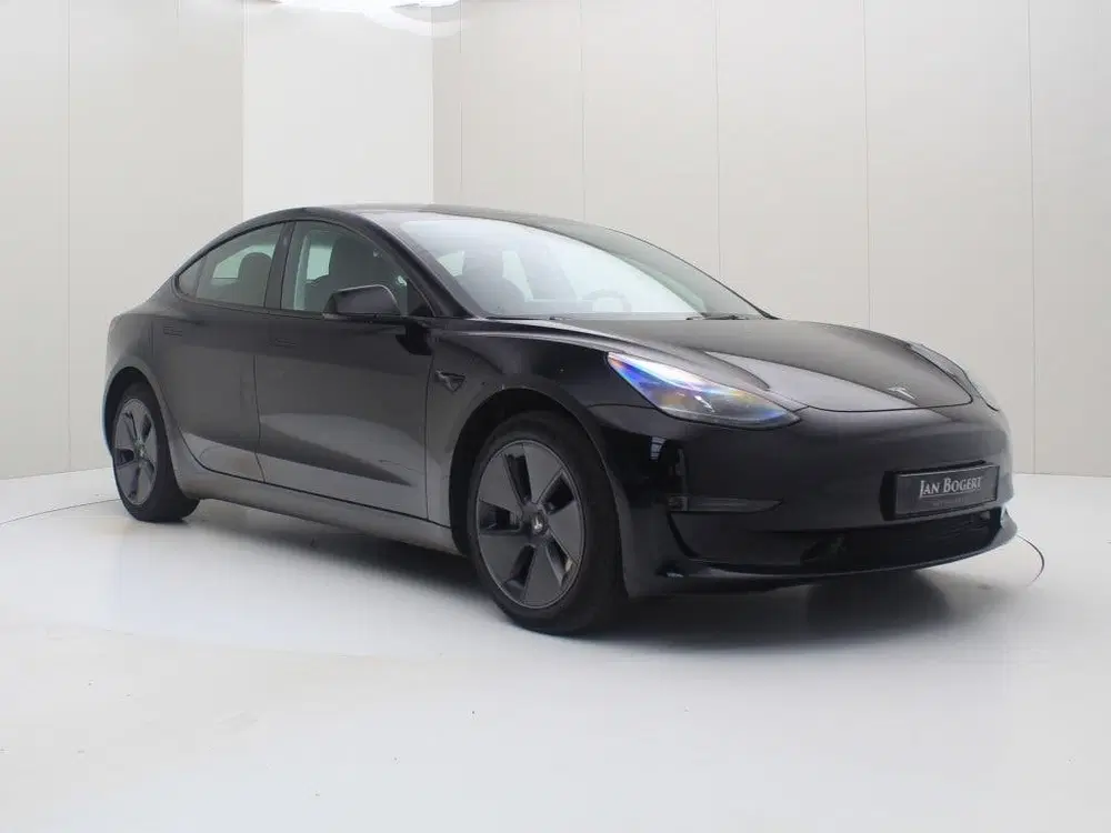 Tesla Model 3 Long Range RWD 75kWh 299pk 94.7% SoH [ AMD uit 2023, foto 5