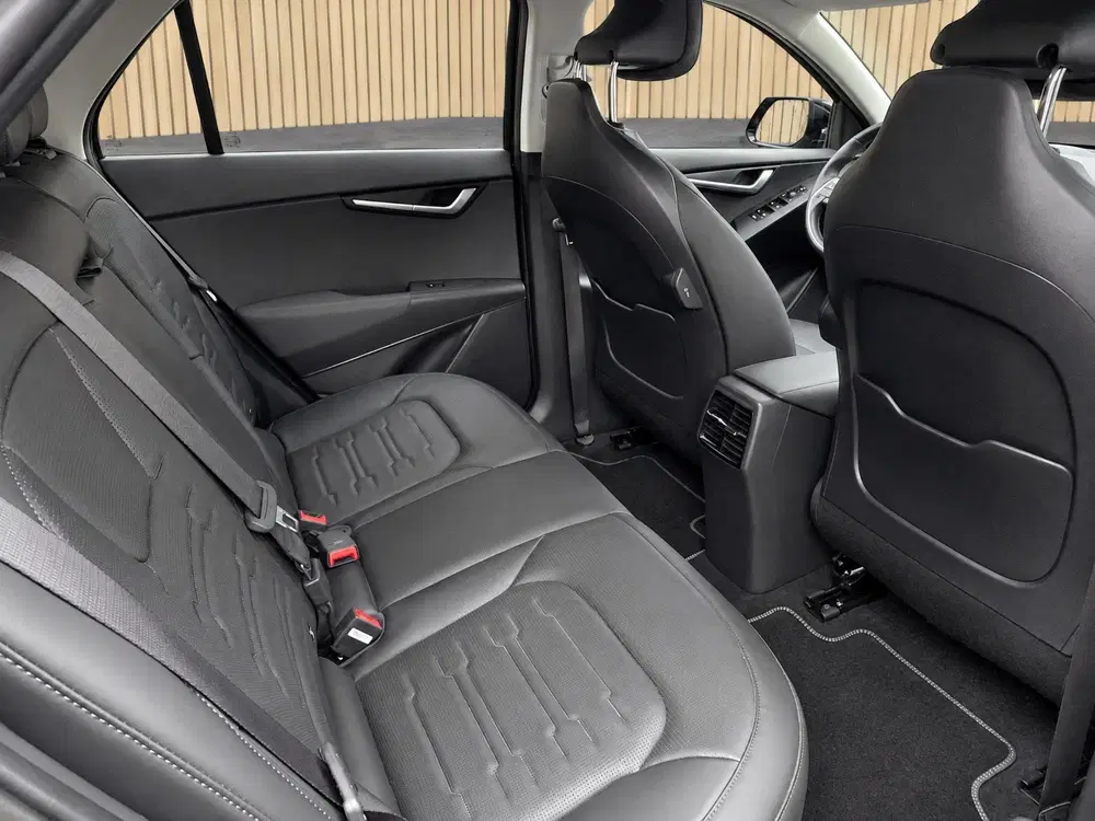 Kia Niro Edition Advanced 64.8 kWh Dealer onderhoud uit 2024, foto 10