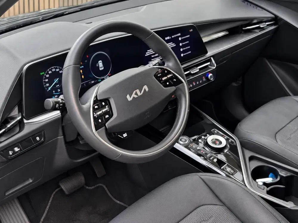 Kia Niro Edition Advanced 64.8 kWh Dealer onderhoud uit 2024, foto 6