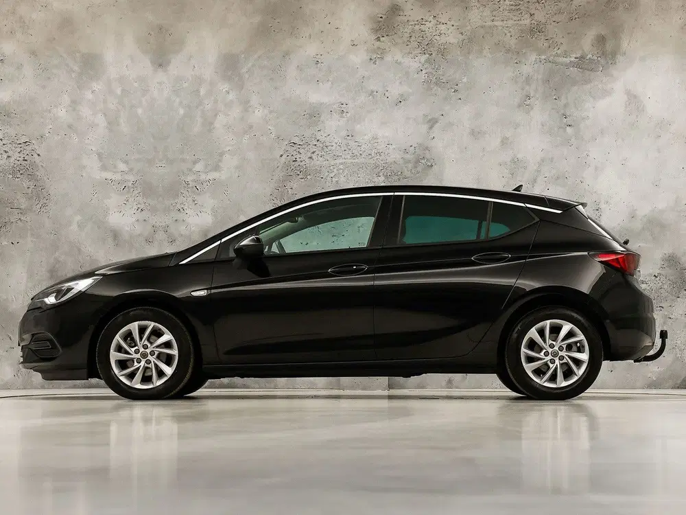 Opel Astra 1.2 Business Elegance (APPLE CARPLAY uit 2021, foto 2