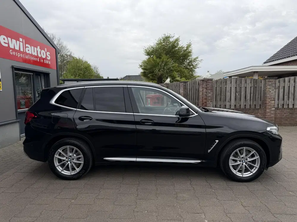BMW X3 sDrive 2.0d Mild Hybride High Executive uit 2022, foto 13
