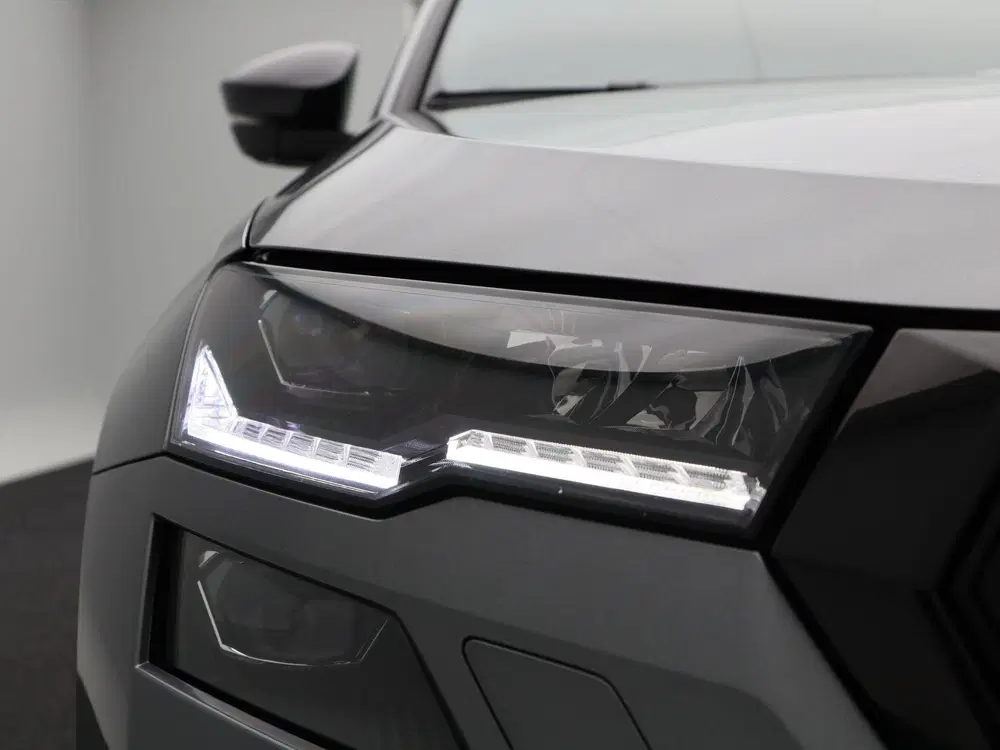 Skoda Karoq 1.5 TSi 150 Pk Automaat Sportline Business uit 2022, foto 10