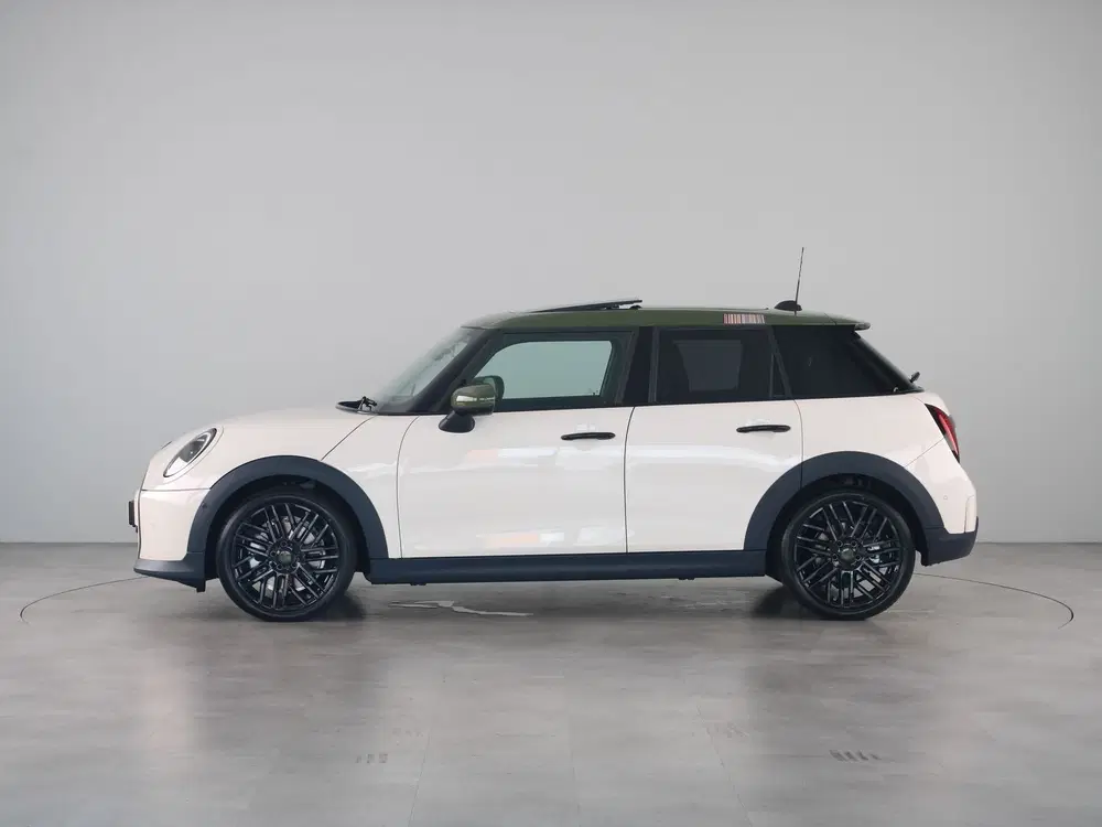 Mini Cooper C Cooper C Paul Smith Edition Pakket L (bj 2 uit 2026, foto 8