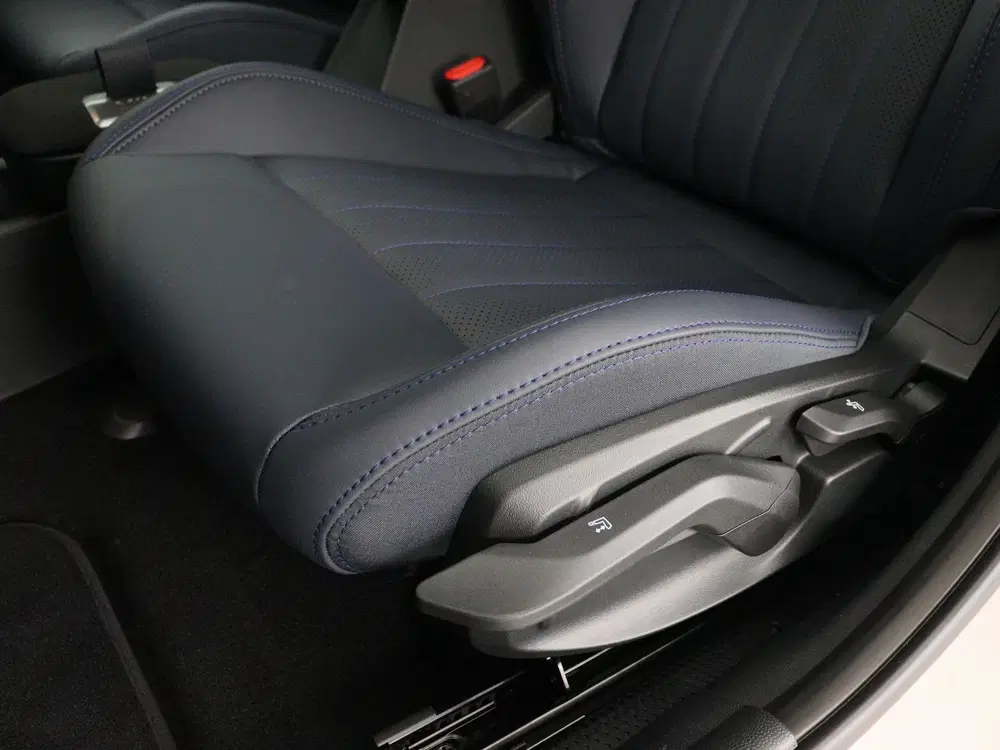 Mini Cooper C Cooper C Paul Smith Edition Pakket L (bj 2 uit 2026, foto 9