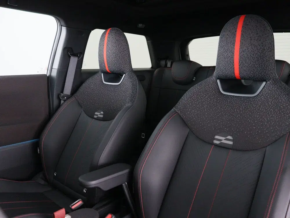 Mini John Cooper Works E John Cooper Works Pakket XL (bj 2024) uit 2024, foto 6