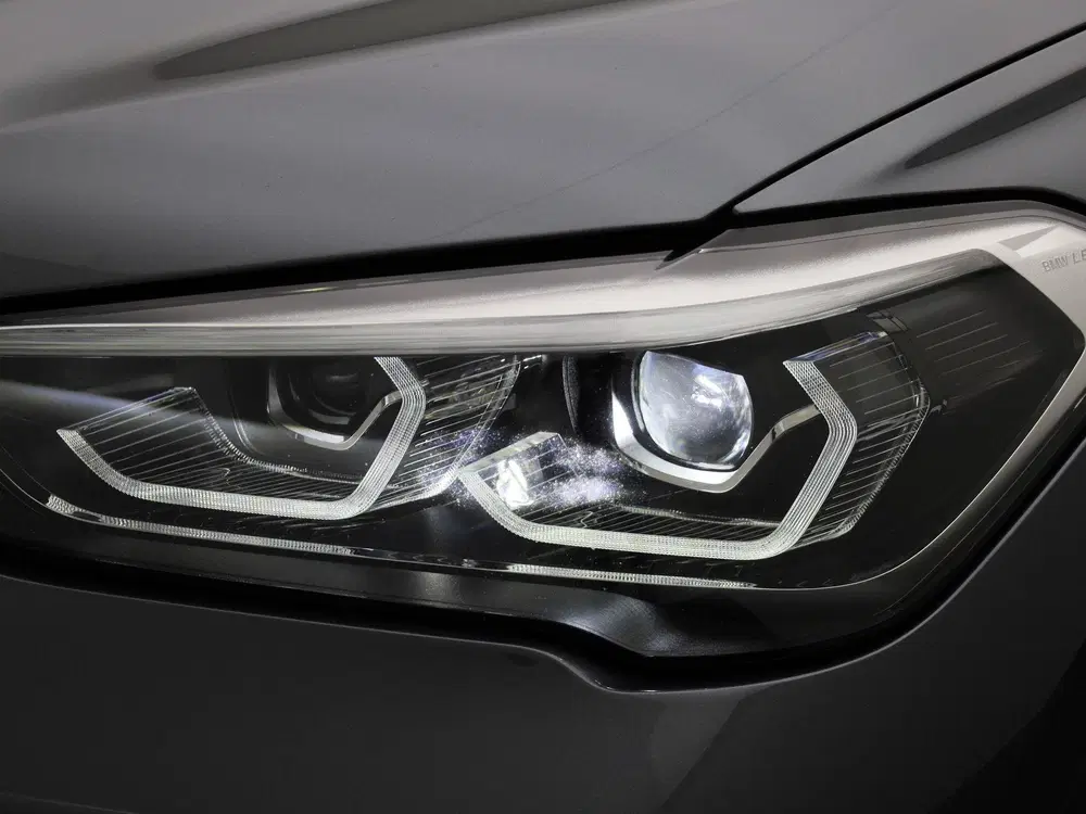 BMW X1 xDrive25e uit 2022, foto 15