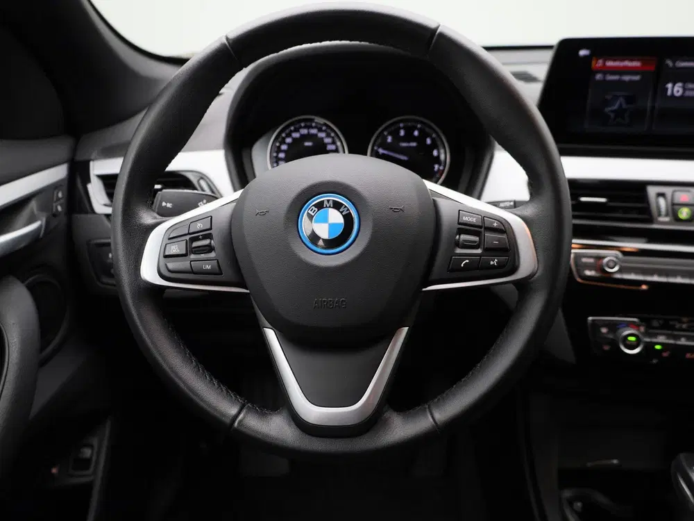 BMW X1 xDrive25e uit 2022, foto 7