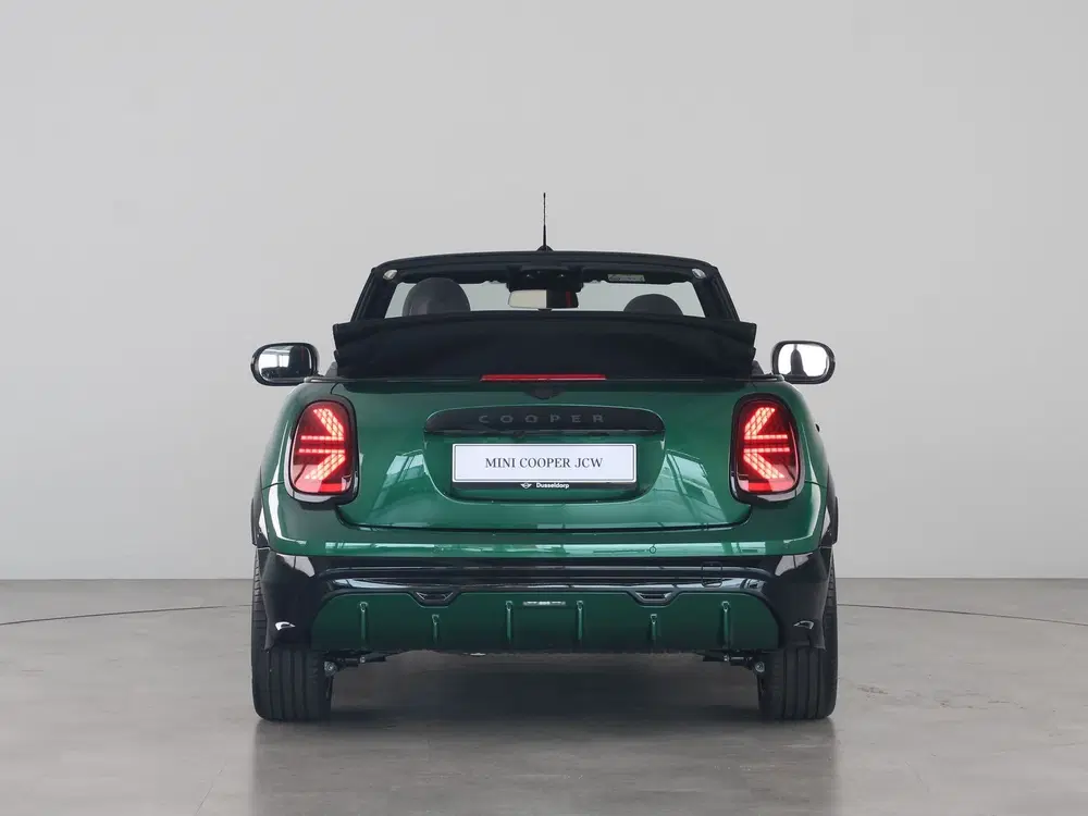 Mini Cabrio Cooper C John Cooper Works Pakket XL (bj 2 uit 2026, foto 12