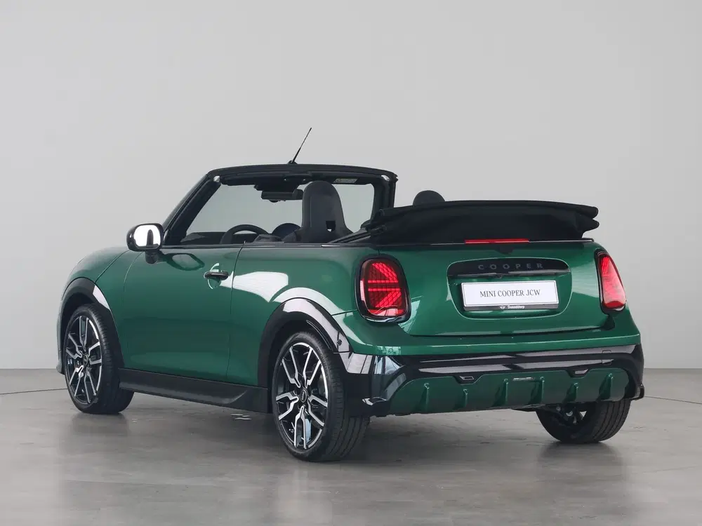 Mini Cabrio Cooper C John Cooper Works Pakket XL (bj 2 uit 2026, foto 14