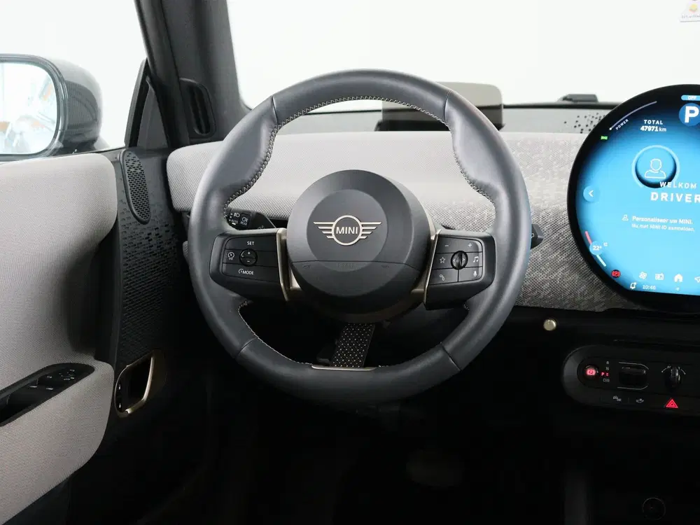 Mini Cooper SE E Favoured Pakket M Accu conditie 98% uit 2024, foto 2