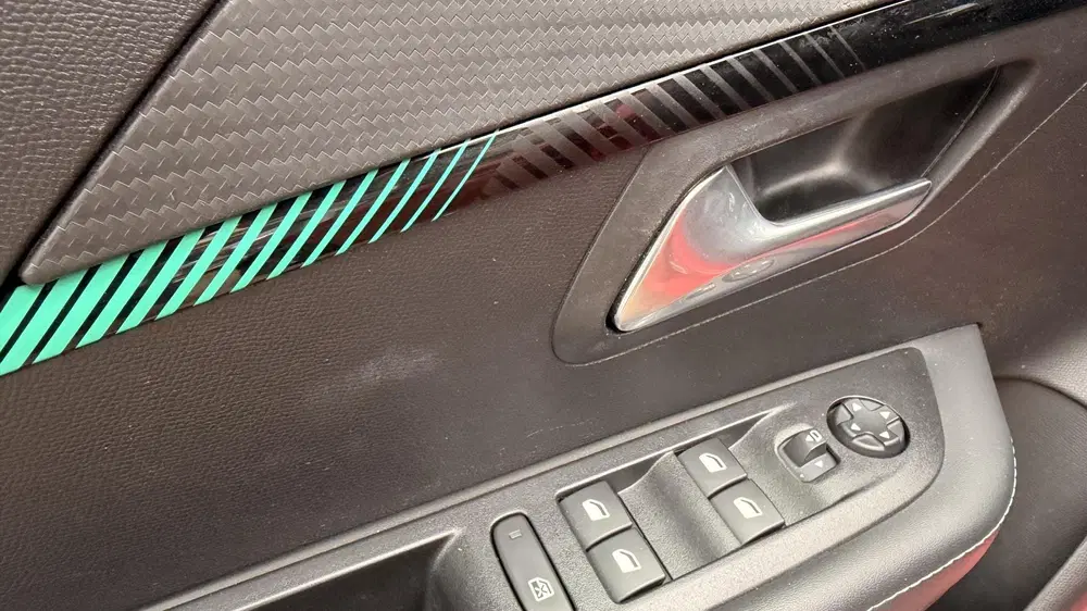 Peugeot 208 EV Allure Pack 50 kWh uit 2023, foto 12