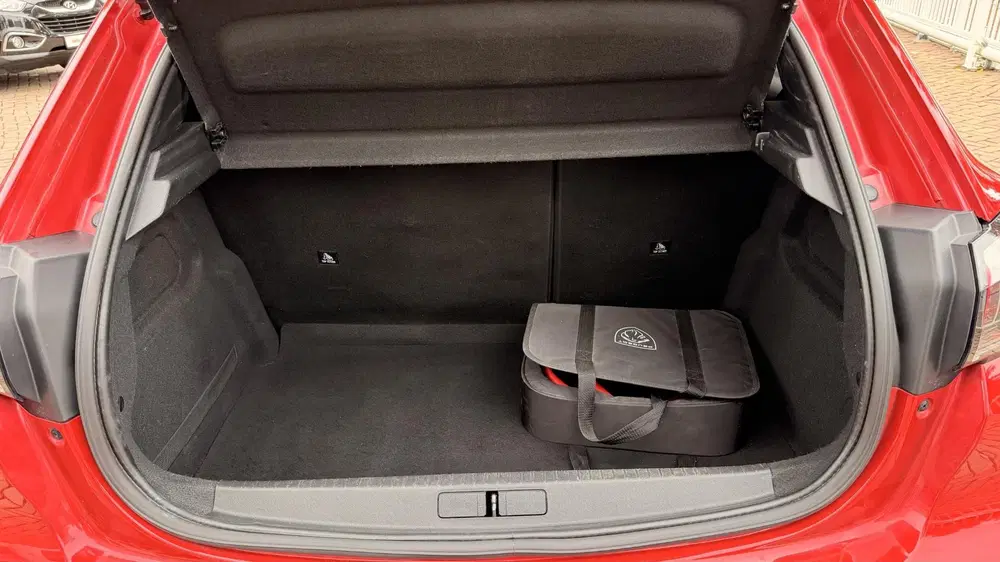 Peugeot 208 EV Allure Pack 50 kWh uit 2023, foto 9