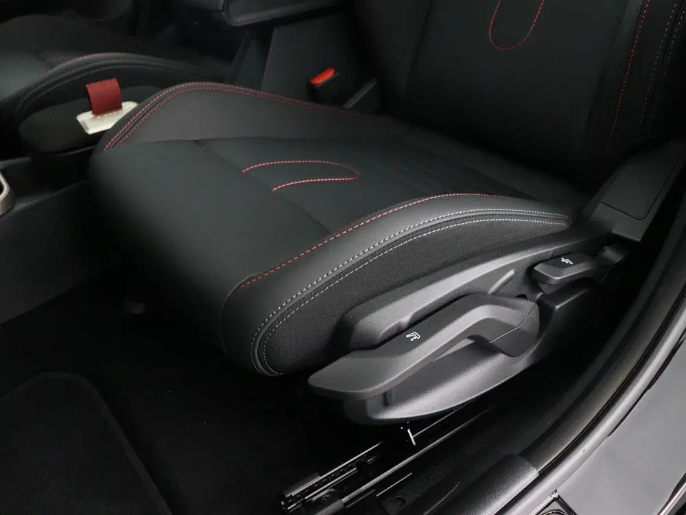 Mini John Cooper Works Cooper John Cooper Works Pakket M PRIVATE uit 2026, foto 9