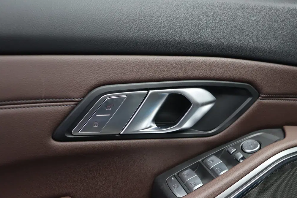 BMW 3-serie 330e M Sport Automaat uit 2026, foto 11