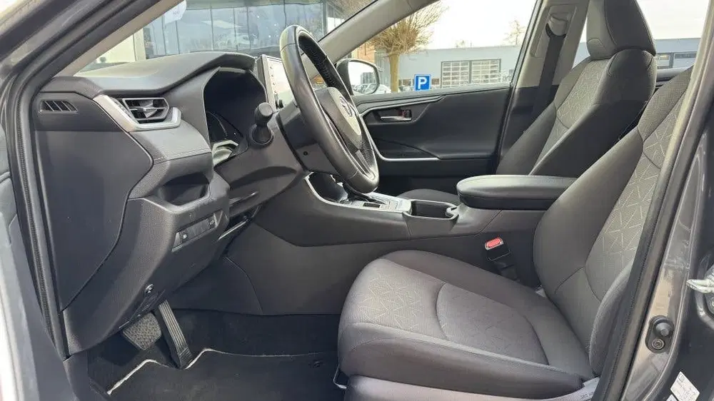 Toyota RAV 4 2.5. Style uit 2022, foto 8