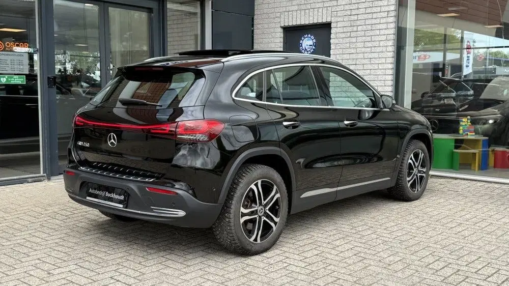Mercedes-Benz EQA 250 Luxury Line uit 2022, foto 6