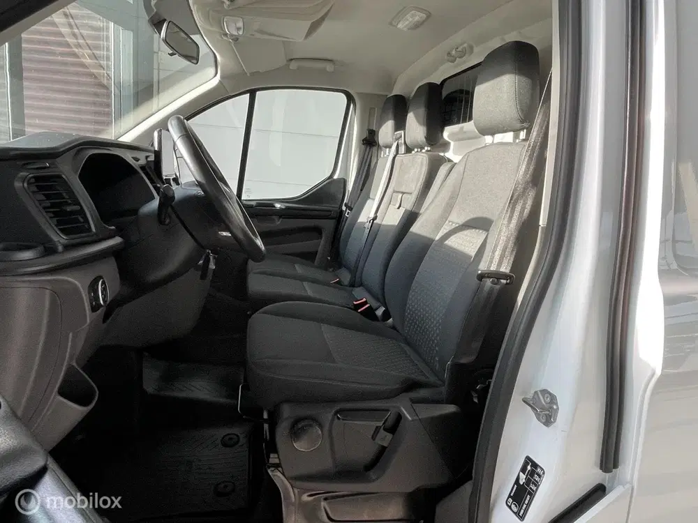 Ford Transit Custom 340 2.0 TDCI L1H1 groot scherm uit 2020, foto 7