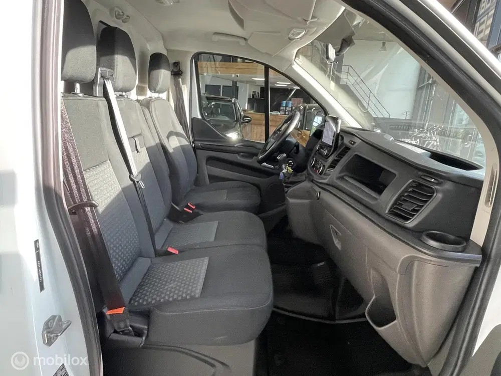 Ford Transit Custom 340 2.0 TDCI L1H1 groot scherm uit 2020, foto 8
