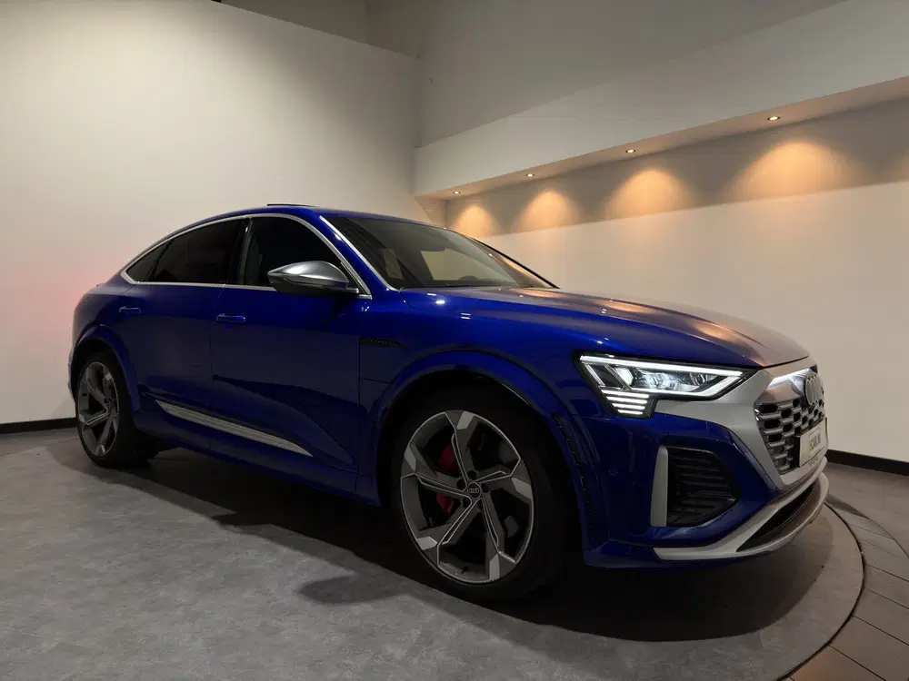 Audi SQ8 SQ8 115 kWh uit 2023, foto 2