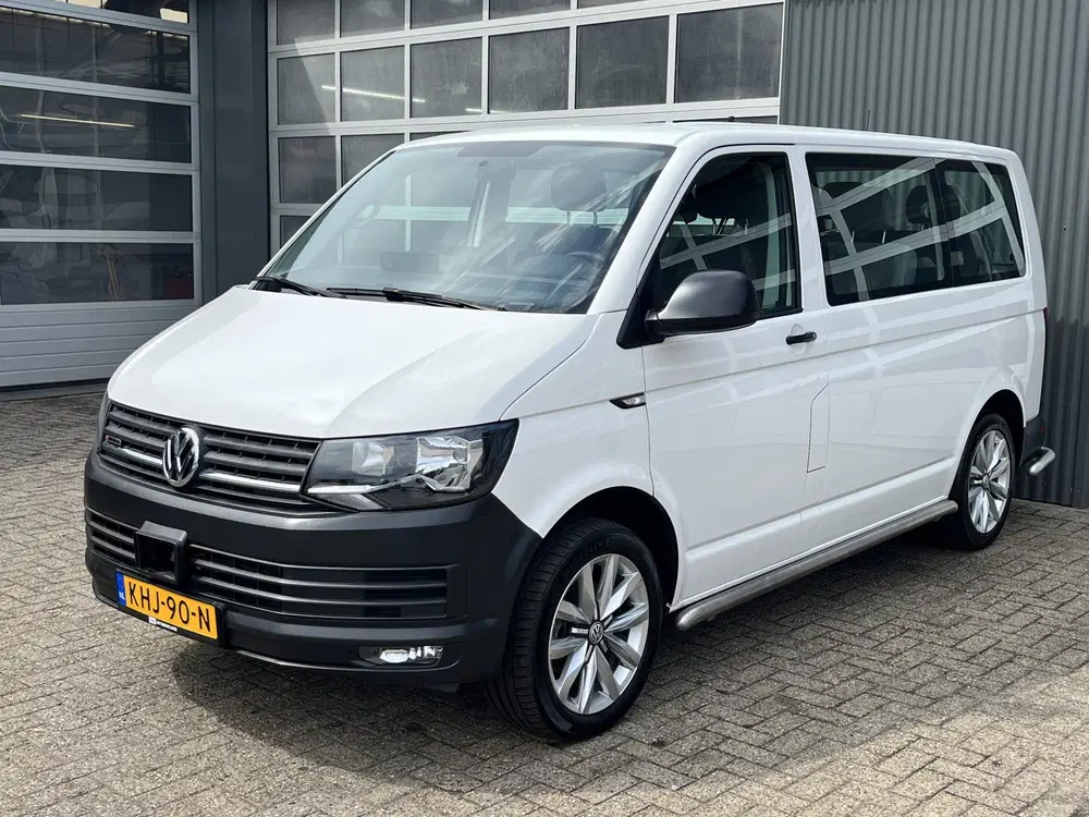 Volkswagen Transporter Kombi 2.0 TDI 4x4 DSG Automaat Airco uit 2019, foto 2