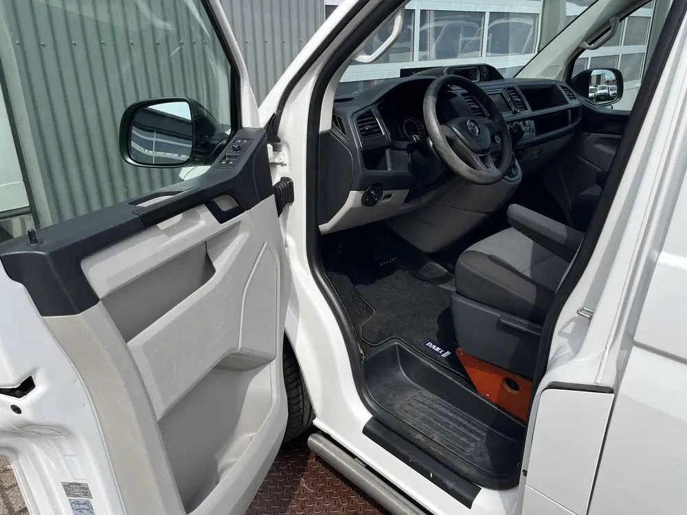 Volkswagen Transporter Kombi 2.0 TDI 4x4 DSG Automaat Airco uit 2019, foto 5