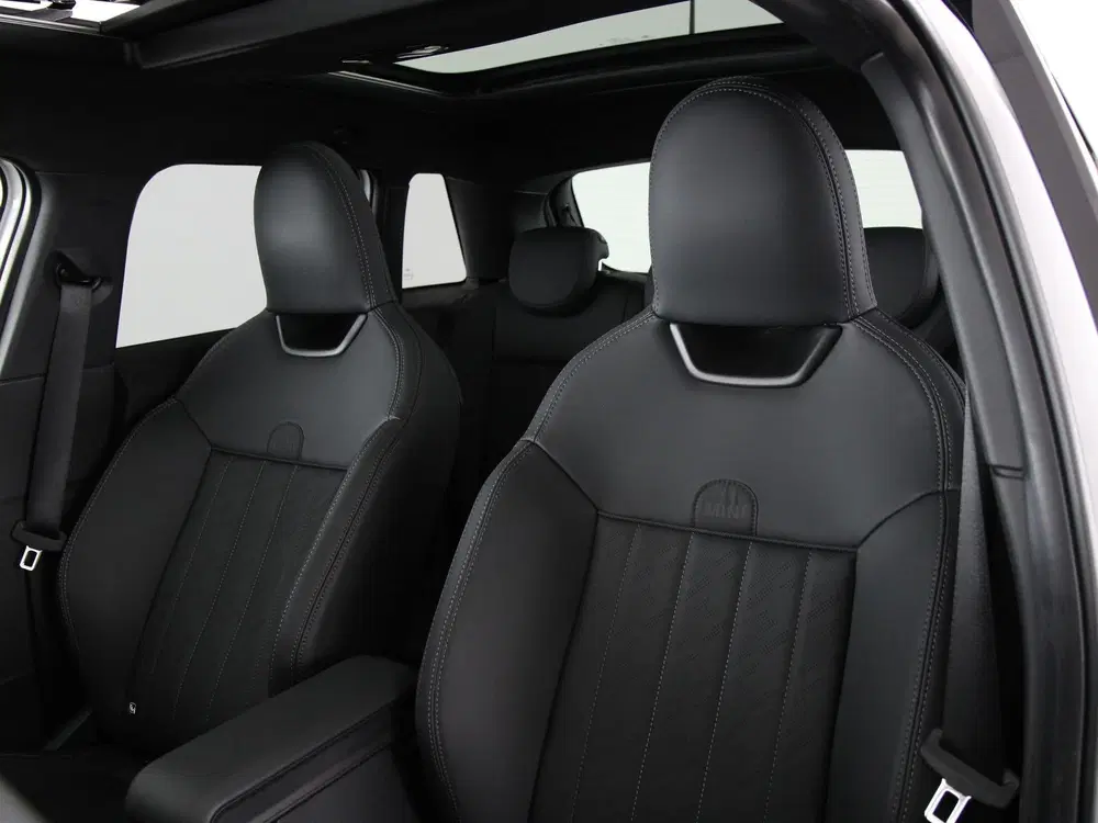 Mini John Cooper Works Cooper C John Cooper Works Pakket XL (bj 2 uit 2026, foto 5