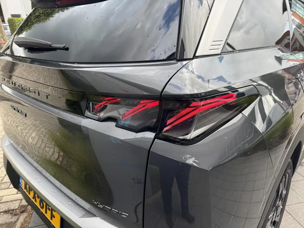 Peugeot 5008 Hybrid 145 GT 7p l 360 Vision l Drive Assi uit 2025, foto 11