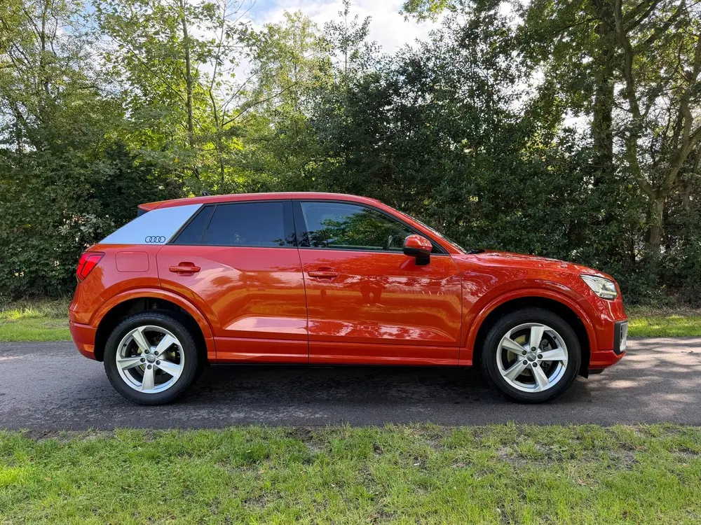 Audi Q2 30 TFSI Design Pro Line Plus uit 2019, foto 6