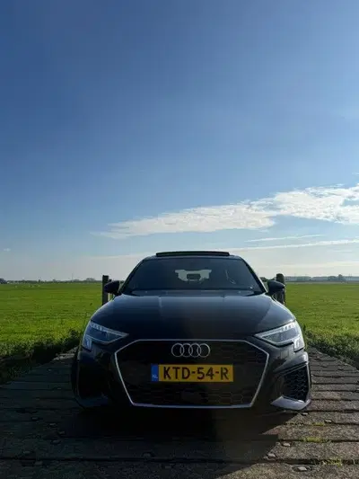 Audi A3 40 TFSI e Adv edit. uit 2023