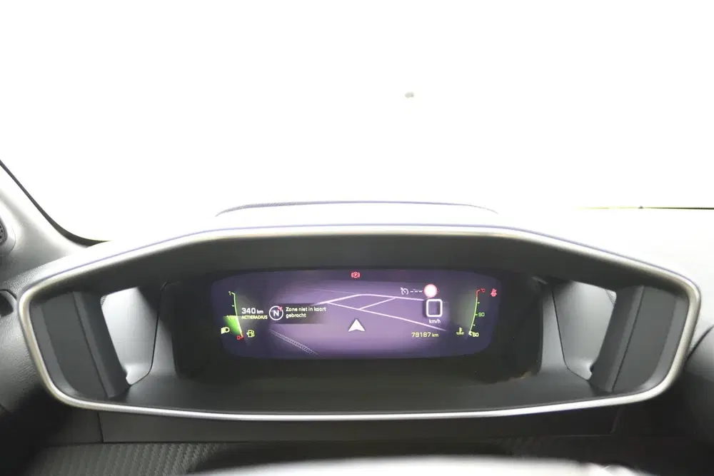 Peugeot 208 1.2 GT uit 2022, foto 6