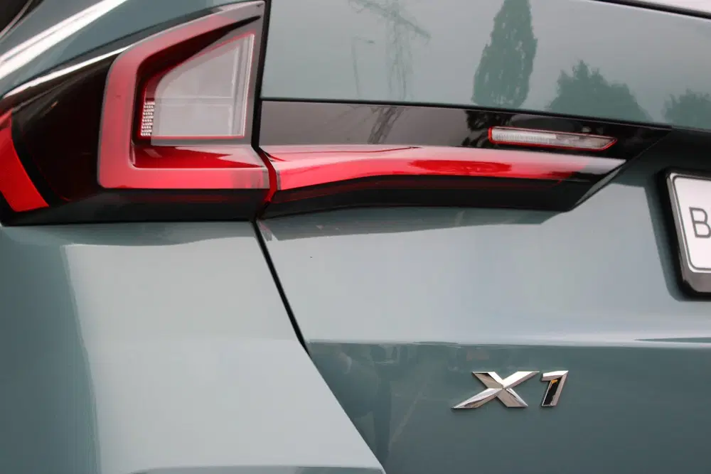 BMW X1 xDrive25e M Sport Automaat uit 2025, foto 13