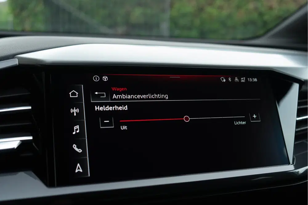 Audi Q4 e-tron 40 uit 2022, foto 10