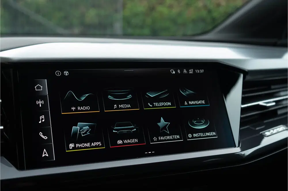 Audi Q4 e-tron 40 uit 2022, foto 8