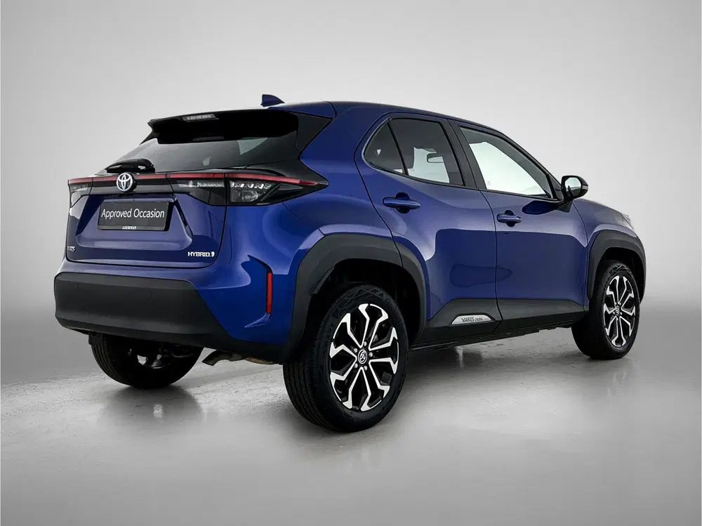 Toyota Yaris Cross 1.5 Hybrid First Edition + uit 2022, foto 2