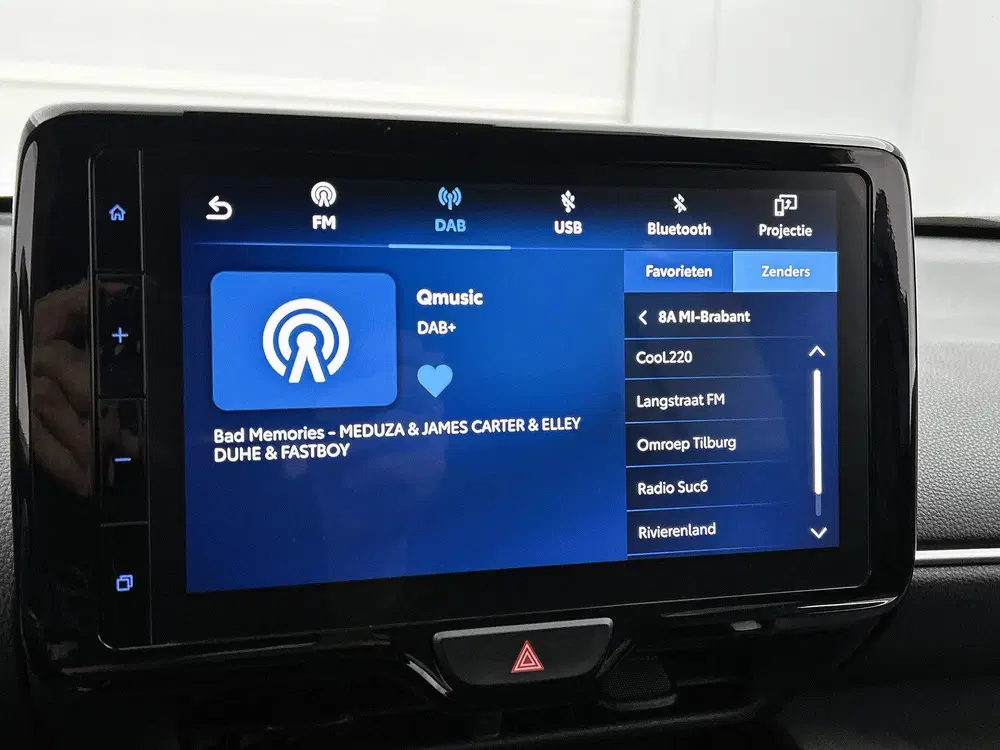Toyota Yaris Cross 1.5 Hybrid First Edition + uit 2022, foto 9