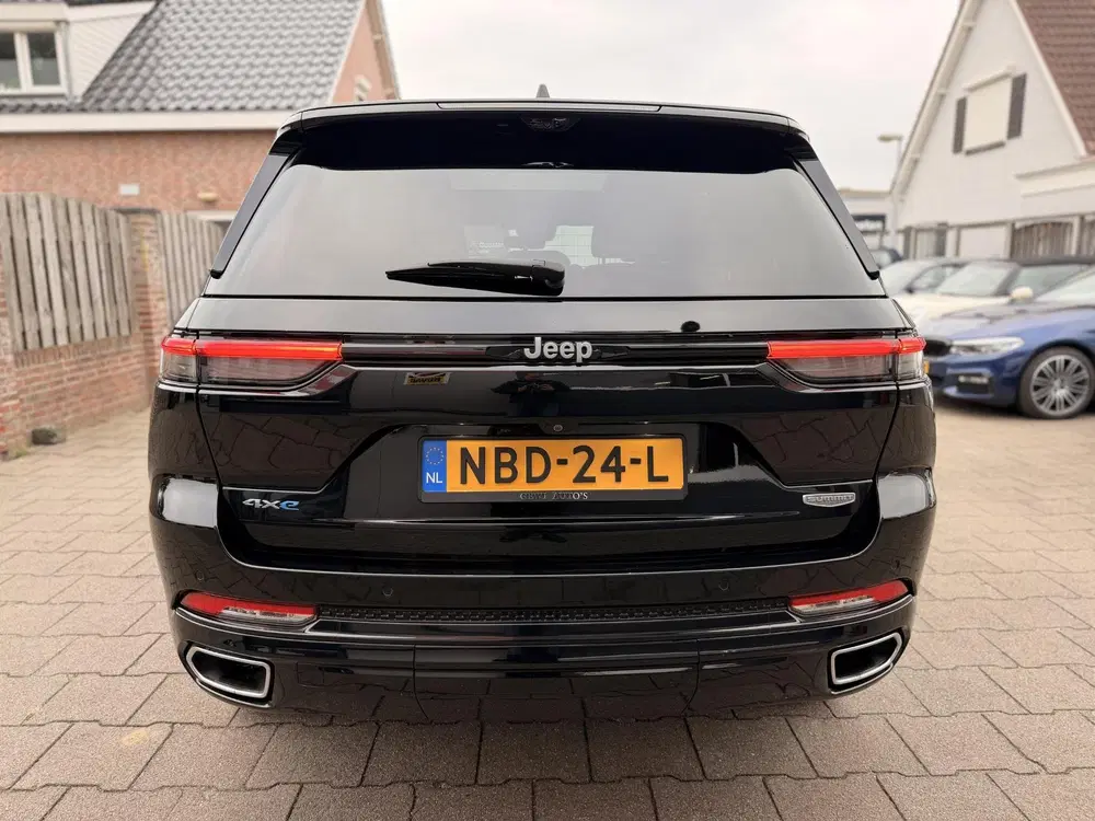Jeep Grand Cherokee 2.0 Summit Reserve 4xe BLACK LINE Night uit 2023, foto 11