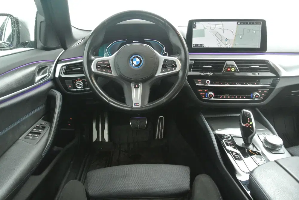 BMW 5-serie 545e xDrive Business Edition Plus uit 2022, foto 3