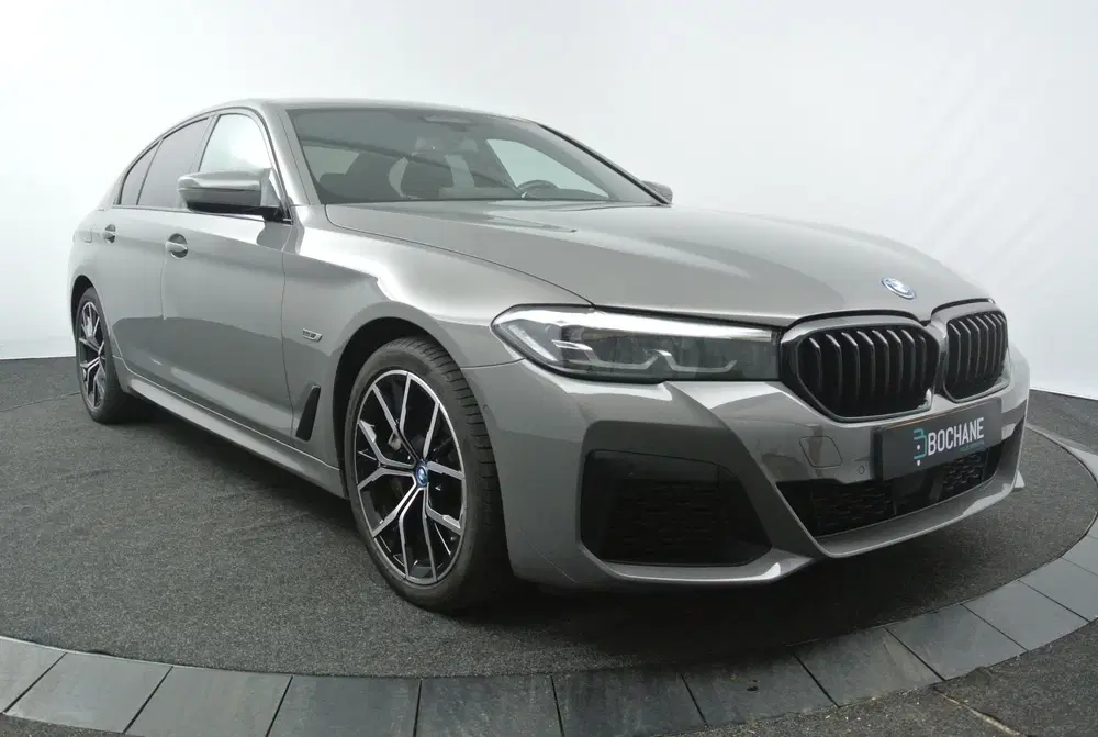 BMW 5-serie 545e xDrive Business Edition Plus uit 2022, foto 5
