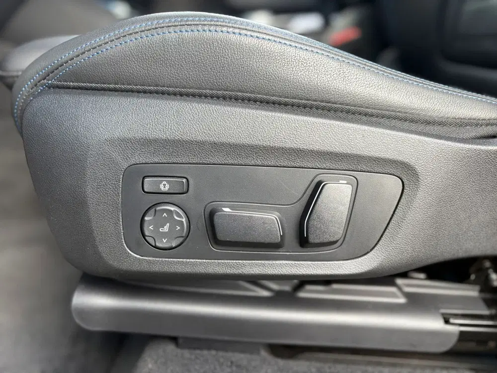 BMW iX3 High Executive Edition M-Sport 80 kWh Shad uit 2024, foto 13