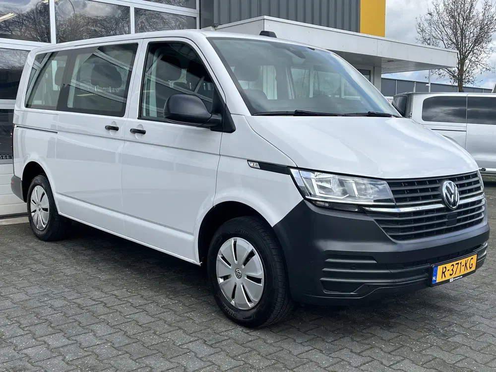 Volkswagen Transporter T6.1 Kombi 2.0 TDI L1H1-9-Persoons Ex uit 2020