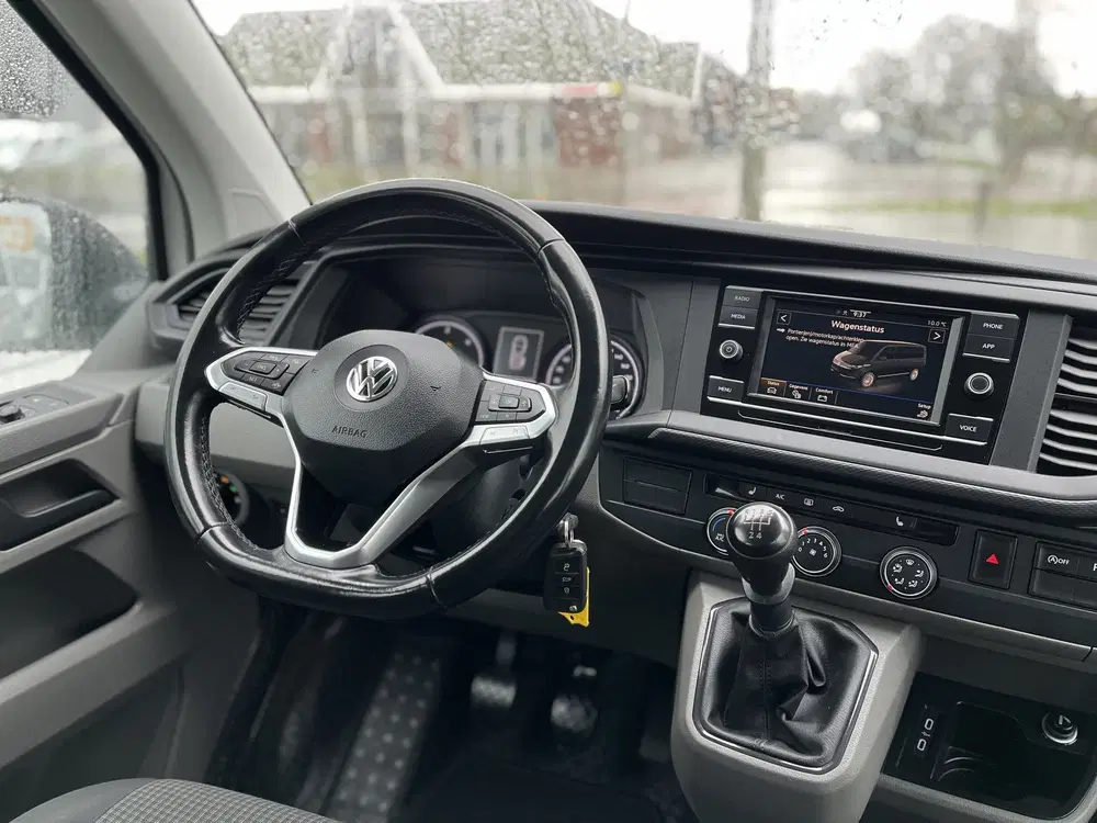 Volkswagen Transporter T6.1 Kombi 2.0 TDI L1H1-9-Persoons Ex uit 2020, foto 13