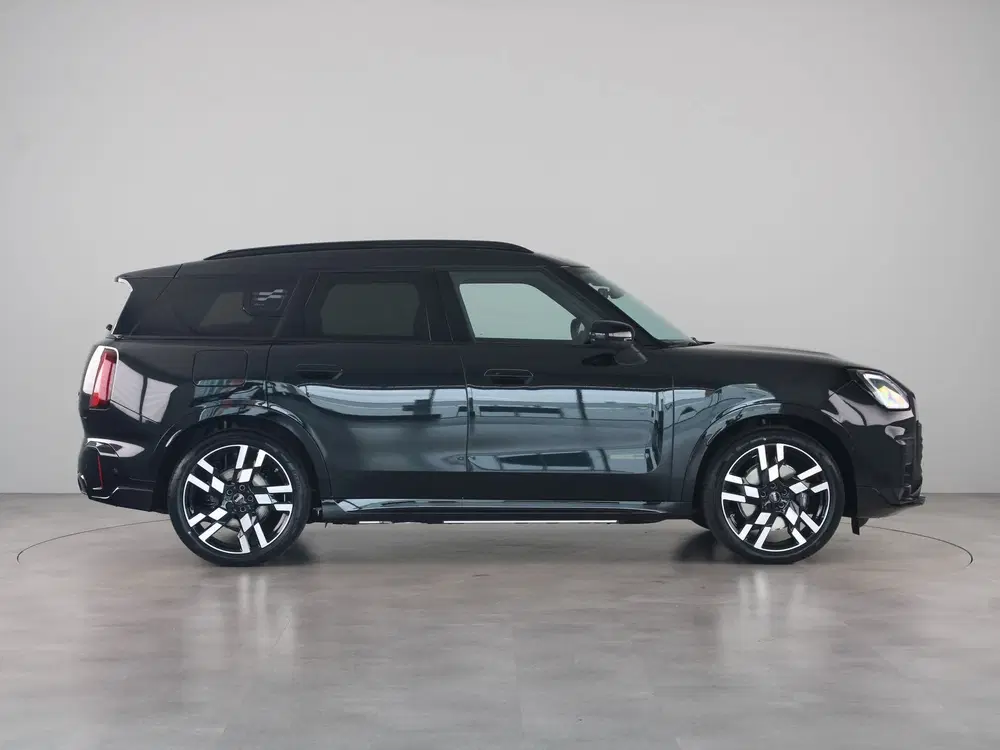 Mini Countryman SE ALL4 John Cooper Works Pakket S PRIVATE uit 2026, foto 4